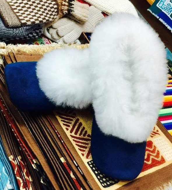 Fuzzy Peruvian unisex Alpaca Fur Slippers - Alpaca Retail